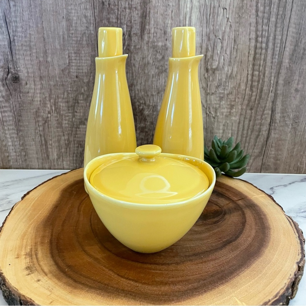 Diane Von Furstenberg Olive Oil Vinegar Cruet Set and Sugar Bowl Tamarind Yellow